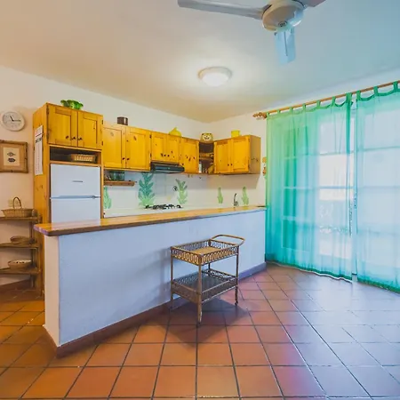 Villino La Rocca Apartment