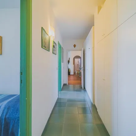 Villino La Rocca Apartment *